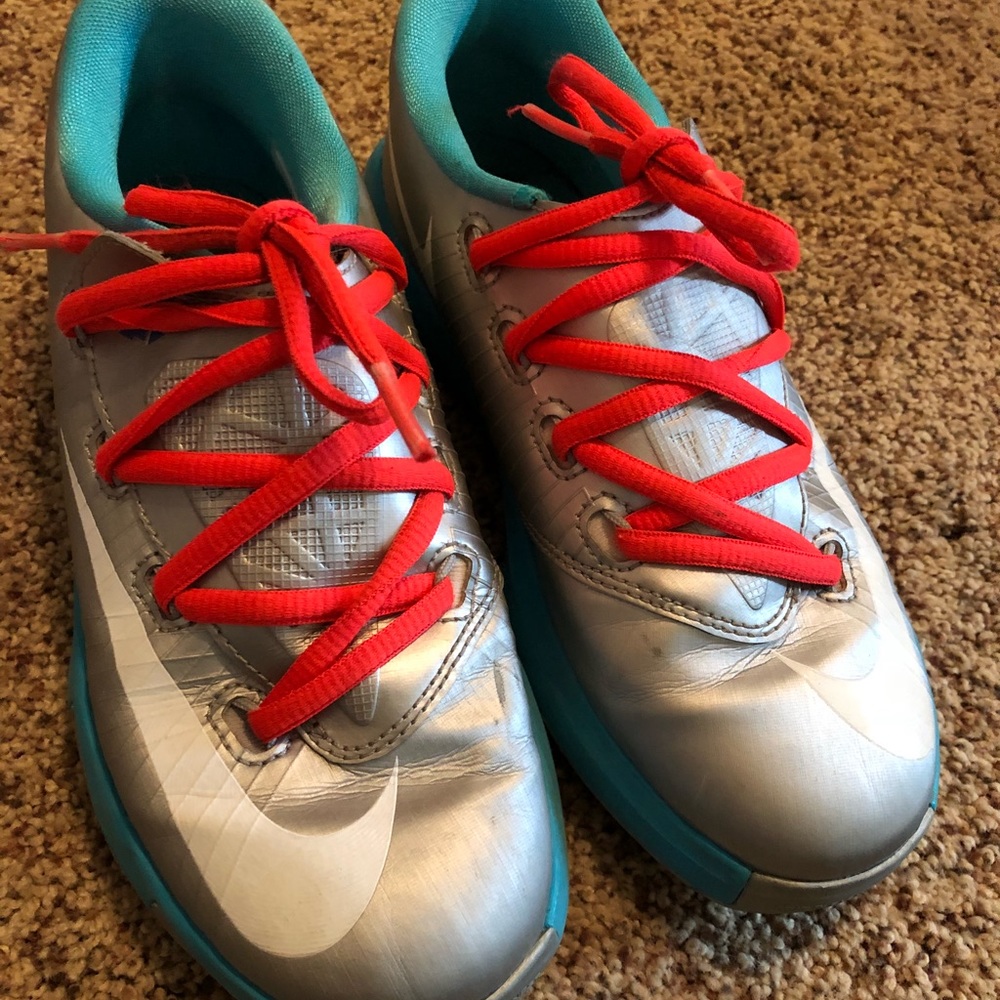 Kids KDs